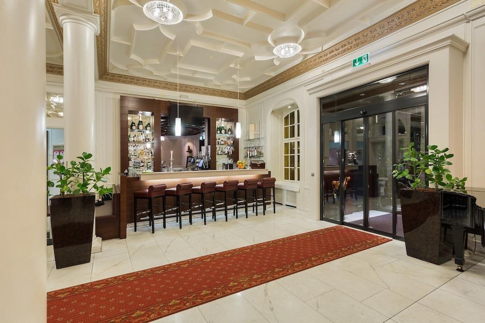Hotel Euler Базел Екстериор снимка