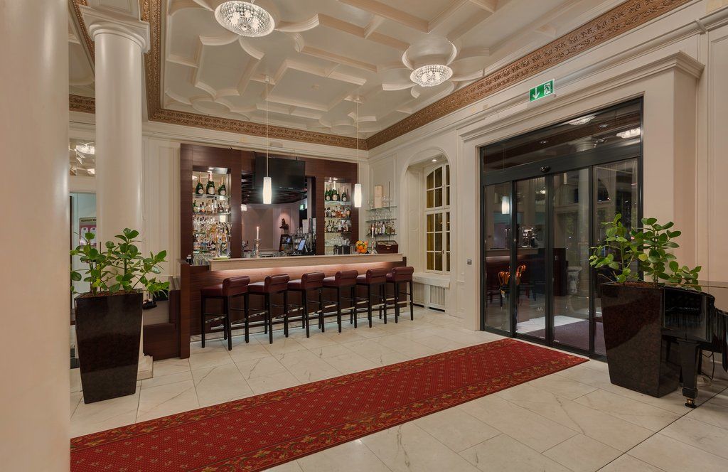 Hotel Euler Базел Екстериор снимка